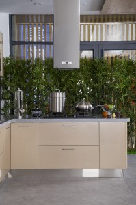 Customized Hot Sale  Glossy Lacquer Stainless Steel Kitchen Cabinets Kitchen Furniture