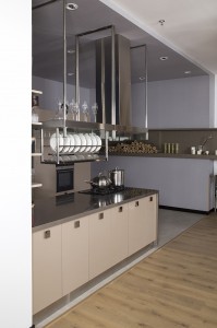 Modern Beige Lacquer Stainless Steel Kitchen Cabinets
